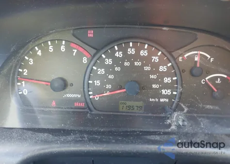 2000 Chevrolet Tracker Hard Top z USA, uszkodzony, nr VIN 2CNBJ13C1Y6920638